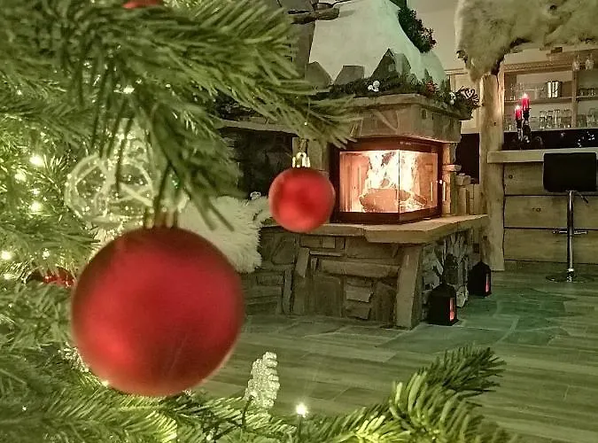 Alojamento de Acomodação e Pequeno-almoço Villa-czarna Turnia 3*